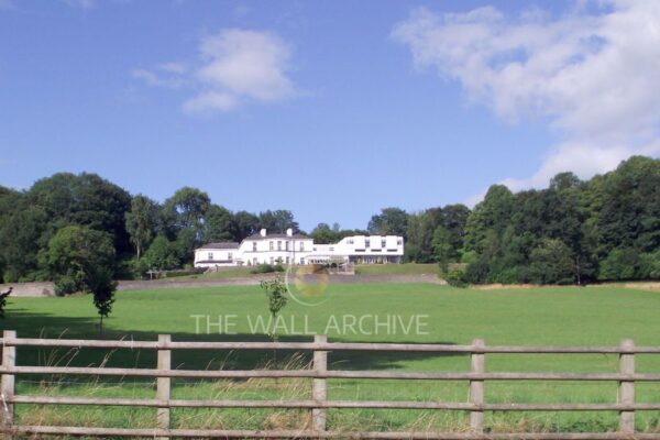 The Manor Hotel, Crickhowell – Stunning Countryside Print (Mounted 8" x 6" Print, 6" x 4" Photo) Free Post in the UK