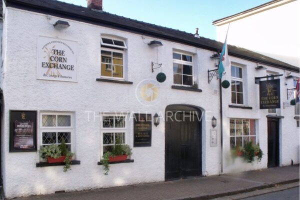The Corn Exchange, Crickhowell – A Lost Pub’s Legacy (Mounted 8" x 6" Print, 6" x 4" Photo) Free Post In UK
