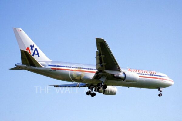 Boeing 767-200, operated by American Airlines, registration N328AA, seen at Gatwick Airport in May 1994 — 8″ x 6″ Mount – featuring a 6″ x 4″ Photo Ready for Framing – Free Post In The UK