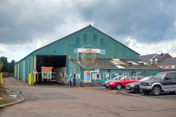 First Bus Midland Red Bus Depot in Hereford Photograph Was Taken 2008 -- Features a- 8" x 6" Mount - featuring a 6" x 4" Photo Ready for Framing Free Post In the UK