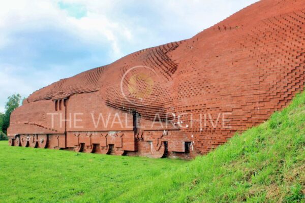 The Brick Train Sculpture – Darlington, County Durham -- 8" x 6" Mount - featuring a 6" x 4" Photo Ready for Framing - Free Post In The UK