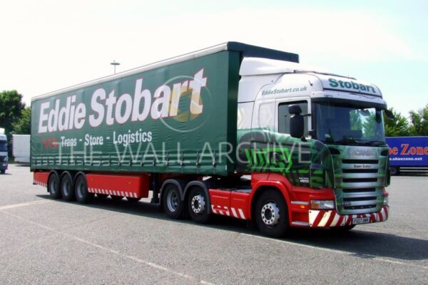 Eddie Stobart – "Susan and Evelyn" Scania R420 Truck - Mounted 8" x 6" Print featuring a 6" x 4" photo - Free UK shipping