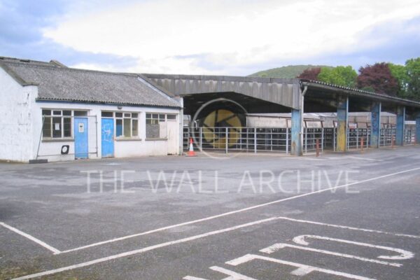 Abergavenny Livestock Market – A Lost Piece of Agricultural History - Mounted 8" x 6" print (featuring a 6" x 4" photo), Ready for Framing