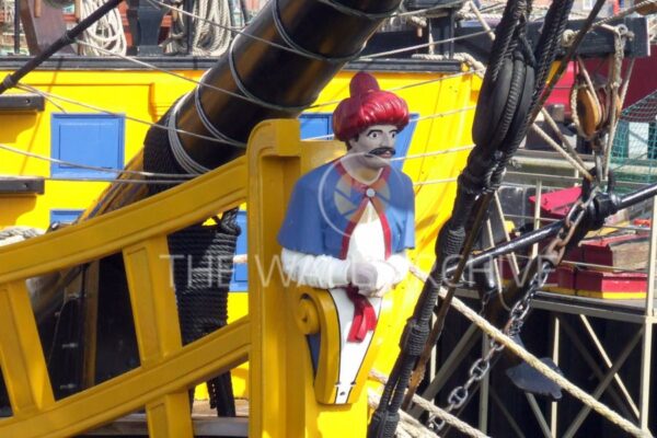 This photograph features the figurehead of the Grand Turk - Seen In Hornblower and Pirates of the Caribbean -8" x 6" Mount - featuring a 6" x 4" Photo Ready for Framing